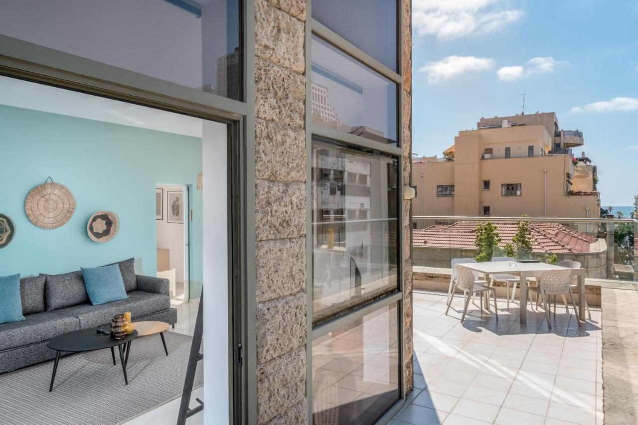 Superbe Apt Avec Terrasse Tres Proche De La Mer ! Tel Aviv Luaran gambar